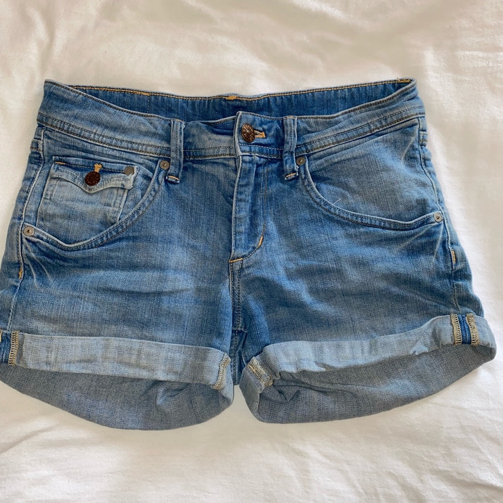 & Denim: Women’s Jean shorts